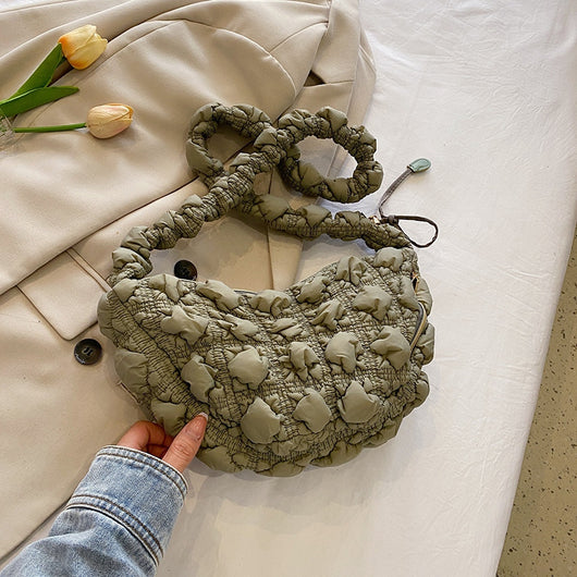Bolso Bandolera Plisado Cloud - Versátil y Elegante para Todos tus Estilos - Image 10
