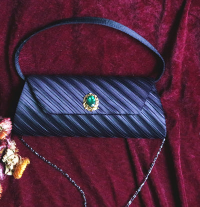 Bolso Vintage Crossbody con Cadena de Perforación y Asa de Mano - Image 20