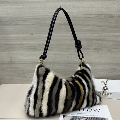 Bolsa Baguette de Peluche con Pelaje Real - Image 4