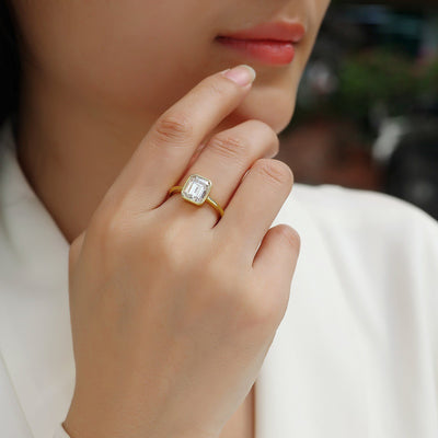Anillo de Oro para Mujer con Moissanita - Diseño Cerrado Elegante - Image 11