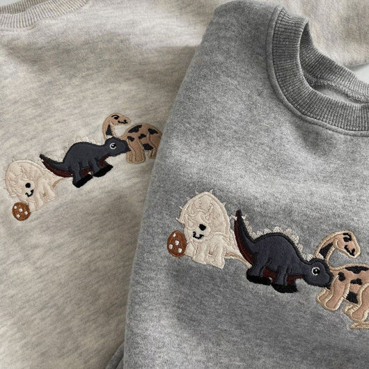 Mameluco Bebé Cuello Redondo Manga Larga con Diseño Triangular - Image 16