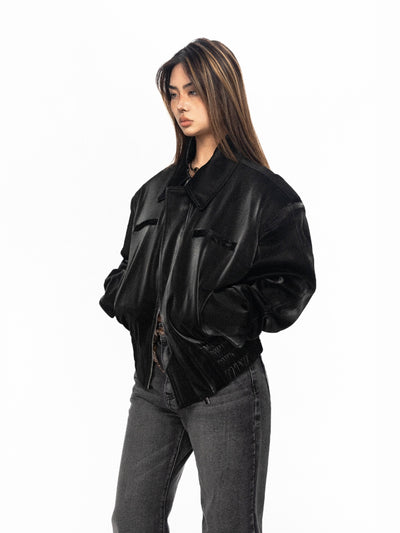 Abrigo Acolchado Negro Mate con Hombreras para Mujer - Image 8