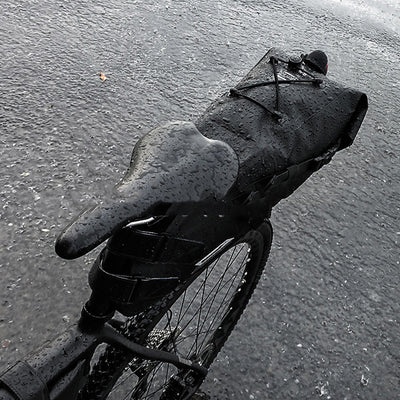 Bolsa Trasera Impermeable para Bicicleta 10L - Portaequipajes Resistente - Image 12