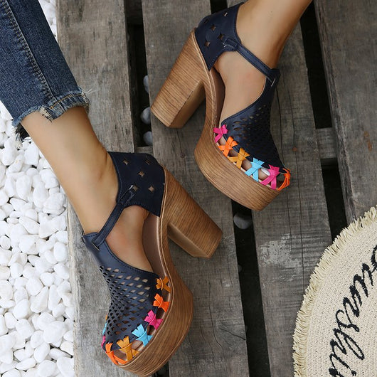 Sandalias Romanas Étnicas con Tacón Grueso y Estampado Floral - Image 11