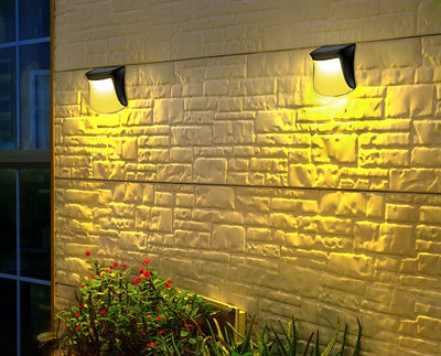 Set de 4 Lámparas Solares para Muro y Cerca - Iluminación Exterior Impermeable - Image 11