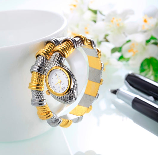 Reloj Pulsera Dorado Diseño Serpiente para Mujer - Image 10