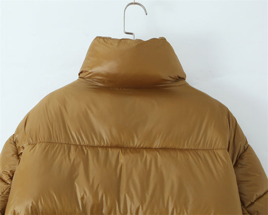 Abrigo Puffer Dorado con Cuello Alto y Doble Cierre para Mujer - Image 14
