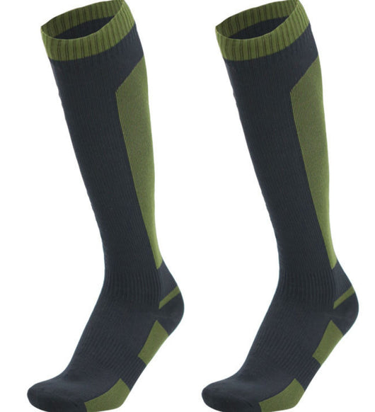Calcetines Impermeables Largos para Senderismo, Vadeo y Actividades Outdoor - Image 4