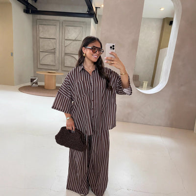 Traje de Pantalón Ancho y Camisa a Rayas - Image 7