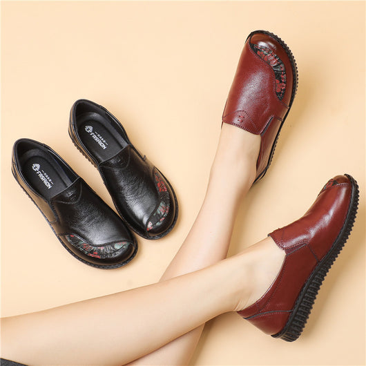 Zapatos Casuales de Cuero Suave con Suela Plana para Mujeres Mayores - Image 3
