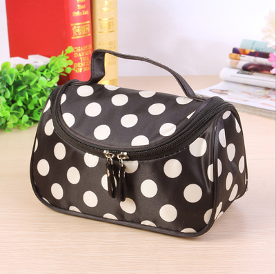 Bolso de Mano Coreano con Corazón de Durazno y Lunares Adorables - Image 9