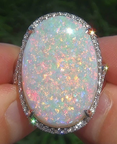 Anillo de Ópalo Elegante para Mujer - Joya de Moda Contemporánea - Image 3