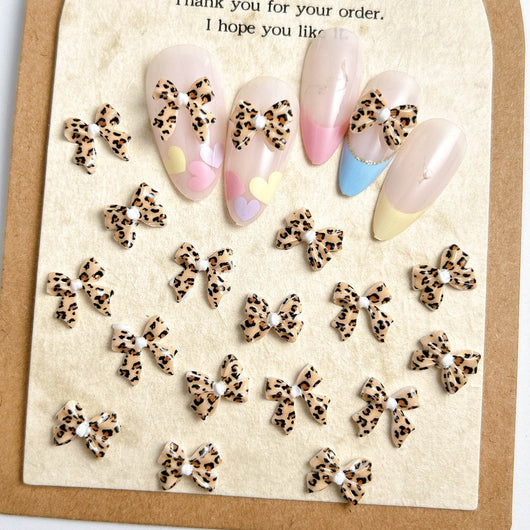 Accesorios de Uñas con Moño Leopardo Maillard - Image 19