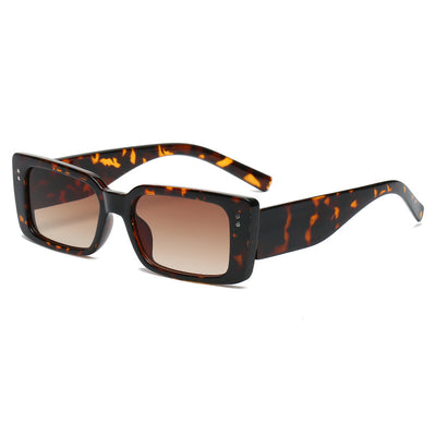 Gafas de Sol Unisex Tendencia Urbana con Diseño de Remache - Image 9