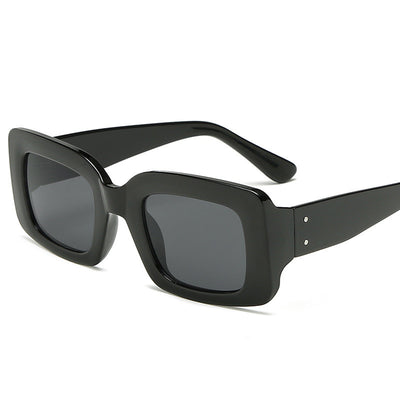 White square-frame sunglasses with dark gray lenses, featuring a chunky and fashionable design. - Image 15