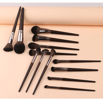 Set Profesional de Brochas para Sombras y Correctores con Cerdas Naturales - Image 10