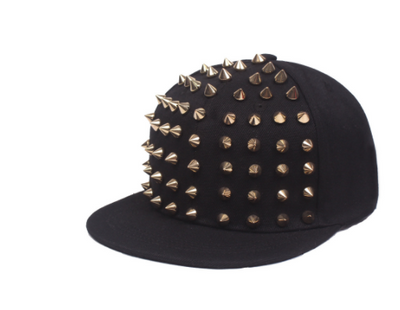 Gorras Negras con Remaches - Image 8