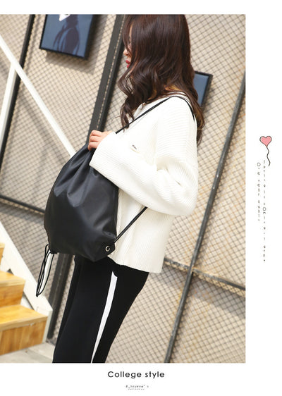 Mochila Impermeable con Bolsillos de Cordón - Image 11