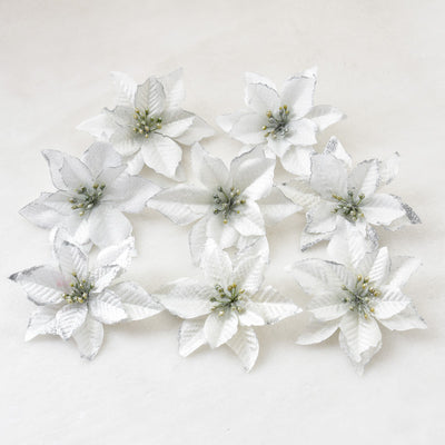 Flor Navideña Dorada de 13cm con Tres Capas - Image 24