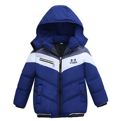 Boys' black, red, and white hooded padded jacket with chevron pattern, full zipper, and "BTR BOYS" logo. - Image 7