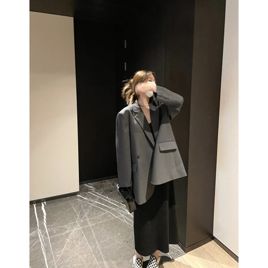 Blazer Ejecutivo con Hombros Anchos y Abertura Trasera - Image 4