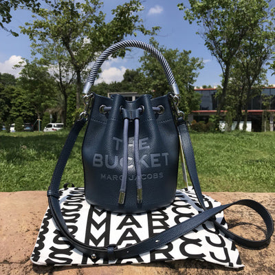 Bolso Bandolera de Cuero Genuino con Cordón Ajustable - Image 17