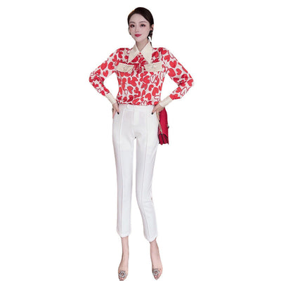 Conjunto de Dos Piezas: Blusa Cropped con Estampado de Corazones y Pantalón - Image 14