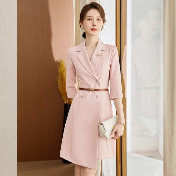 Traje Blanco Ejecutivo de Elegancia Profesional