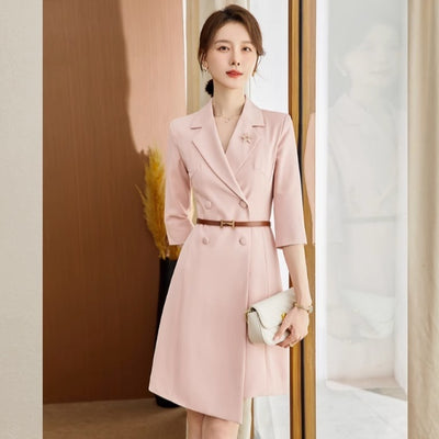 Traje Blanco Ejecutivo de Elegancia Profesional