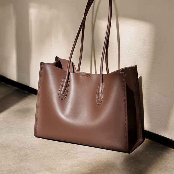 Bolso de Cuero Genuino para Mujer - Elegancia y Durabilidad