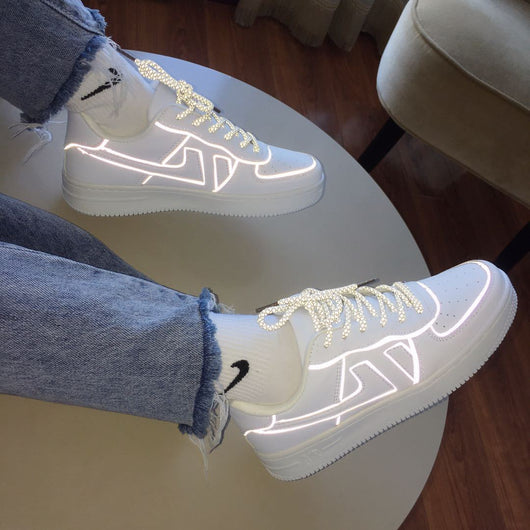 Zapatillas Deportivas Reflectantes Blancas Unisex - Image 10