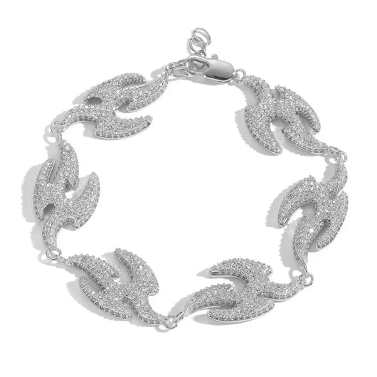 Pulsera Geométrica Golondrina con Micro Diamantes - Accesorio Hip Hop - Image 7