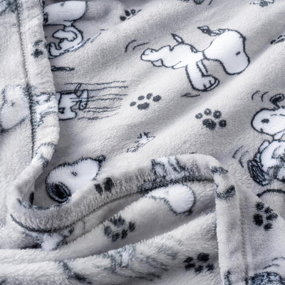 Cobija de felpa Peanuts Velvet Loft Snoopy 140 x 178 cm – Diseño The Flying Ace, oficial y ultra suave - Tekeno