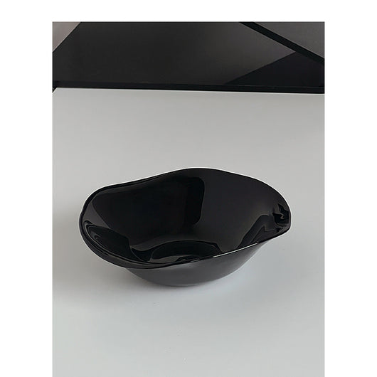 Cuenco Cerámico Irregular Negro Minimalista de Diseño Niche - Image 2