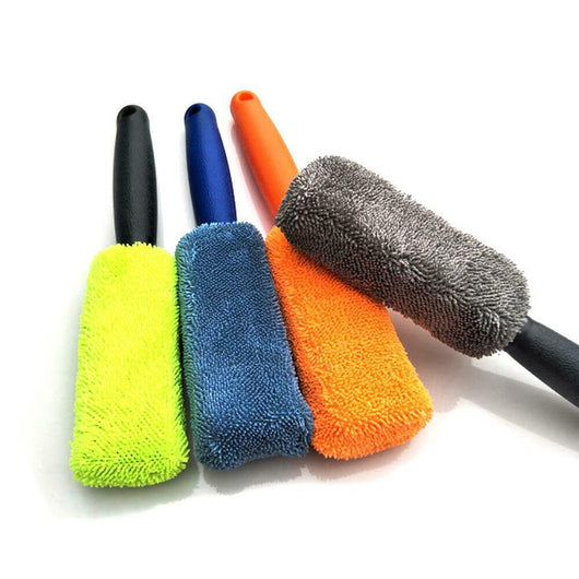 Cepillo para llantas con mango largo de microfibra - Image 4