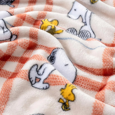 Cobija de felpa Peanuts Velvet Loft Snoopy 140 x 178 cm – Diseño The Flying Ace, oficial y ultra suave - Tekeno