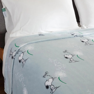 Cobija de felpa Peanuts Velvet Loft Snoopy 140 x 178 cm – Diseño The Flying Ace, oficial y ultra suave - Tekeno