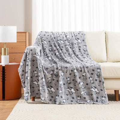 Cobija de felpa Peanuts Velvet Loft Snoopy 140 x 178 cm – Diseño The Flying Ace, oficial y ultra suave - Tekeno