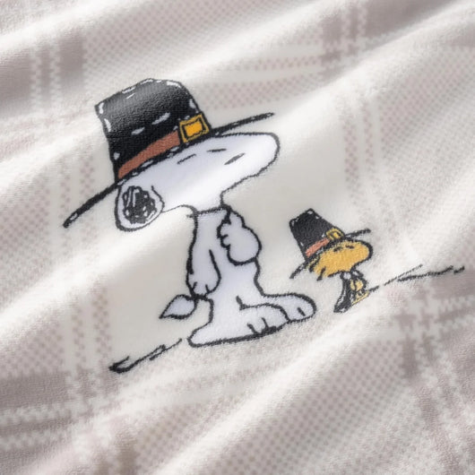 Cobija de felpa Peanuts Velvet Loft Snoopy 140 x 178 cm – Diseño The Flying Ace, oficial y ultra suave - Tekeno