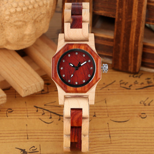 Reloj de Madera para Mujer con Bisel Octagonal y Diamantes - Image 3