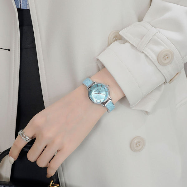 Pulsera de Lujo Minimalista para Mujer - Marca Exclusiva - Image 6