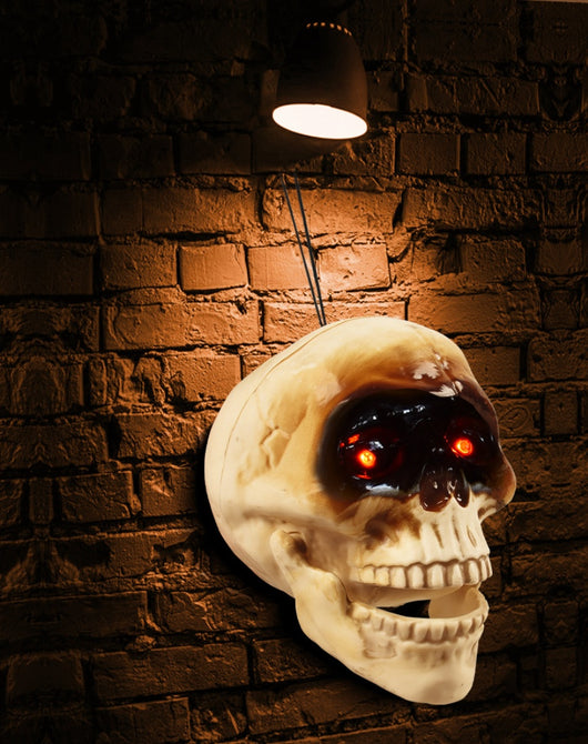 Calavera Flotante Animada con Sonido Realista para Halloween - Image 9