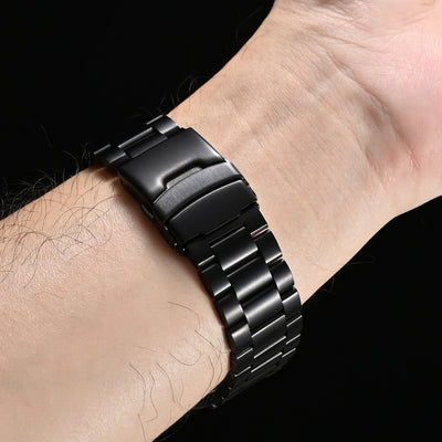 Correa de Titanio Tres Eslabones para Apple Watch S10 - Image 27