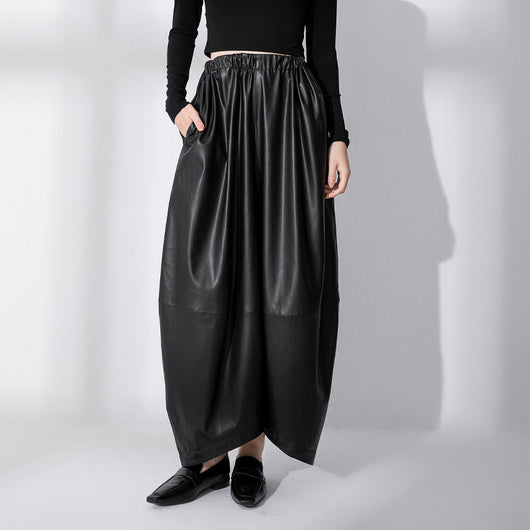 Pantalones Talle Alto de Cuero Ecológico Mate Negro - Diseño Minimalista