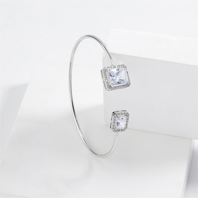 Pulsera de Diamante Agua Elegante para Mujer con Incrustaciones de Gota de Agua y Diamante Cuadrado - Image 10