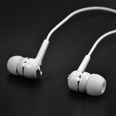 Auriculares In-Ear con Subwoofer Integrado - Image 8