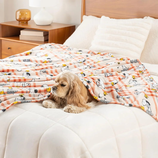 Cobija de felpa Peanuts Velvet Loft Snoopy 140 x 178 cm – Diseño The Flying Ace, oficial y ultra suave - Tekeno
