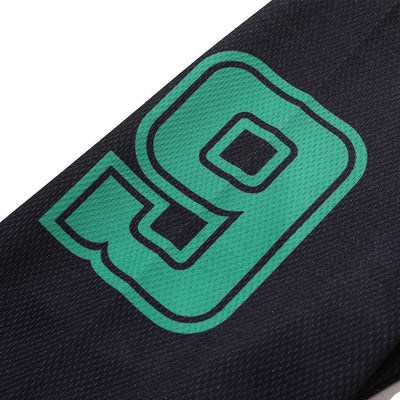 Camiseta Manga Larga Hombre Estampado Alfabético Bloques de Color - Image 9