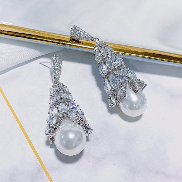 Aretes de Circonita Micro Engarzada Estilo Europeo y Americano para Mujer
