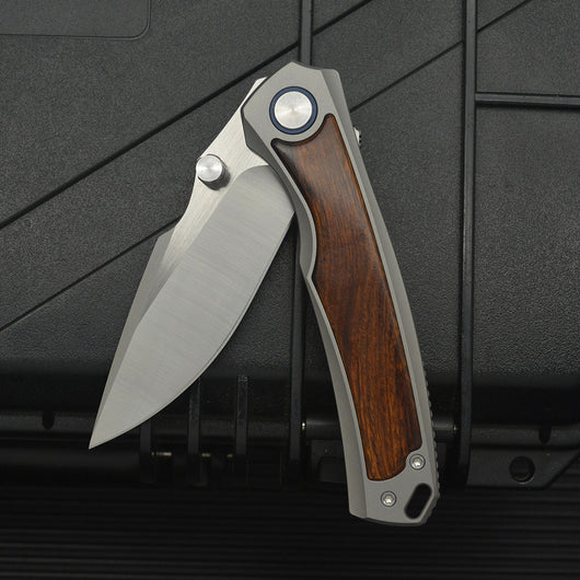 Cuchillo de Supervivencia Plegable Warhawk Acero Titanio para Camping y Outdoor - Image 12